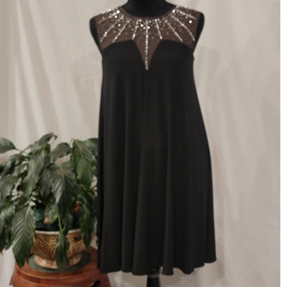 Betsy & Adam Black Embellished Mesh Neckline Cocktail Dress Womens 4